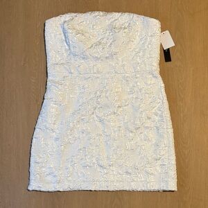 NWT ivy + blu White Jacquard Strapless Mini Dress size 12P